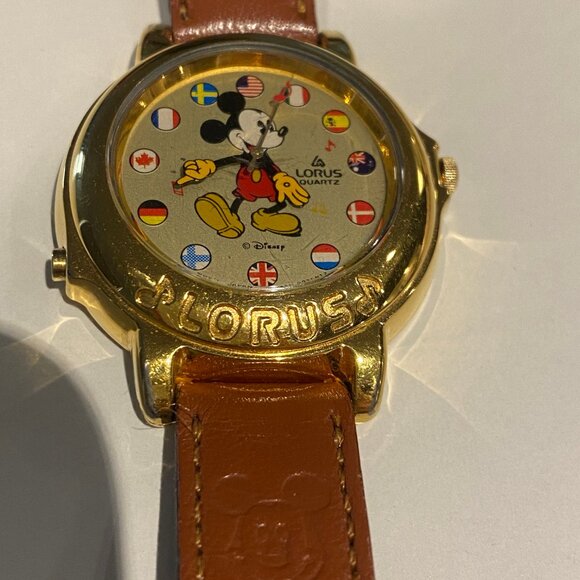 LORUS Vintage Disney Mickey Mouse World Flags Musical Watch V421-0020 - Picture 6 of 12